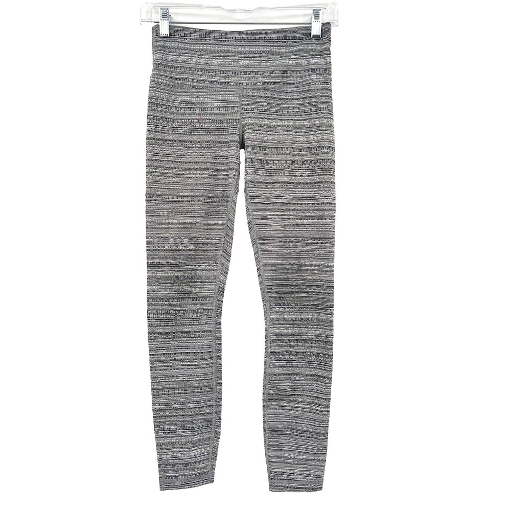ATHLETA Women's Size S Black/White Textured Jacquard Chaturanga 7/8 Leggings
